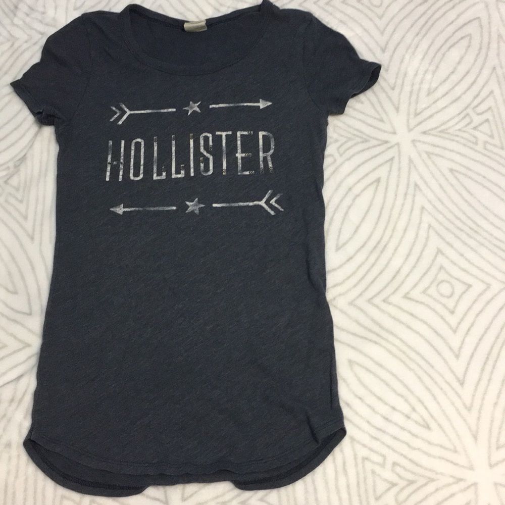 Hollister navy blue shirt